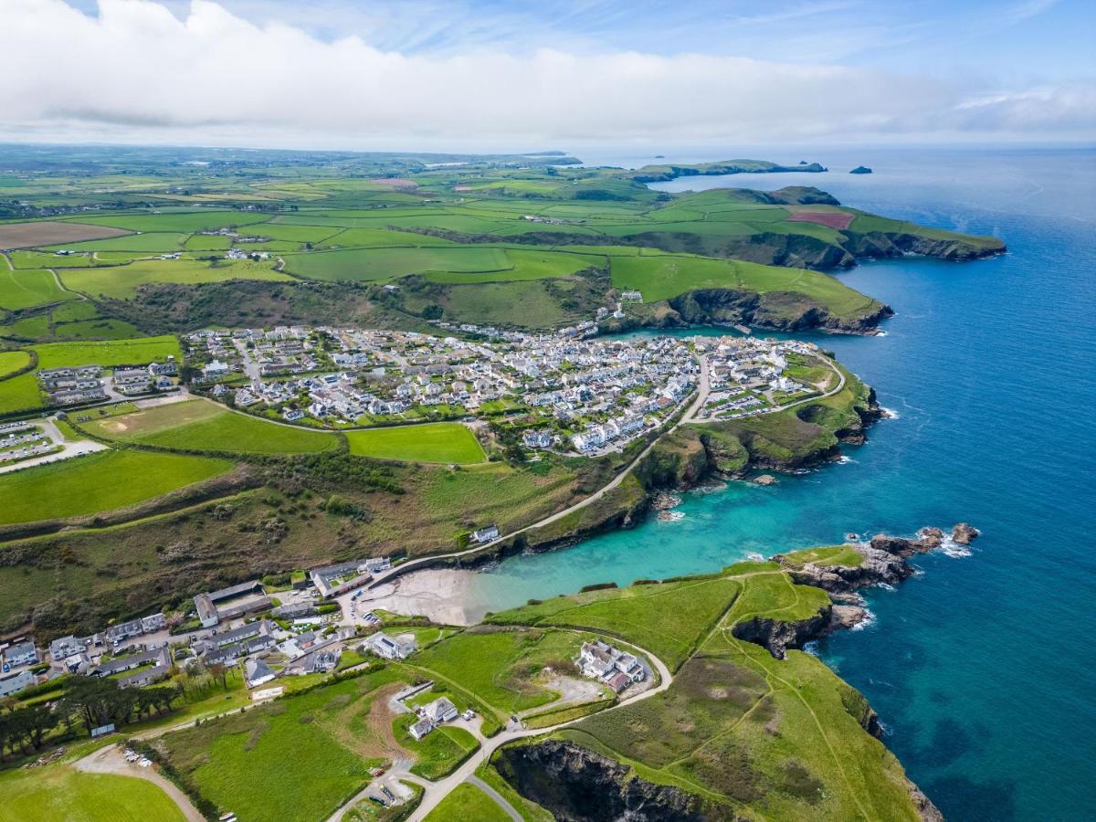 Holiday home Harbour Port Isaac